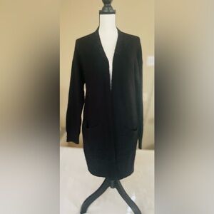 Women's long sweater, Tommy Hilfiger,runs big, fits for a size XS